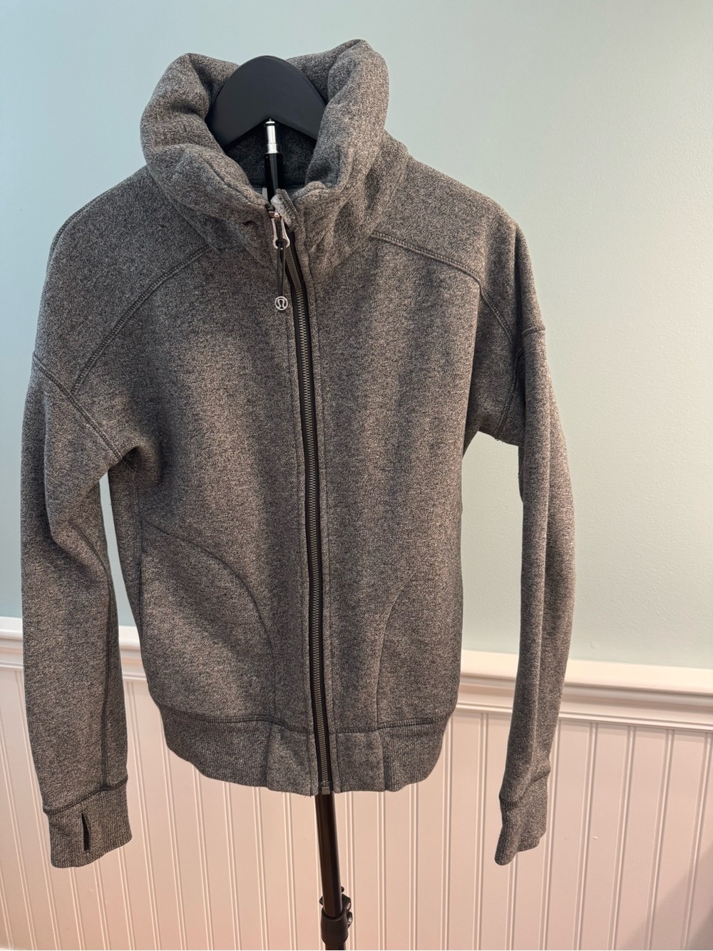 lululemon athletica Light Gray Heathered Sherpa Jacket